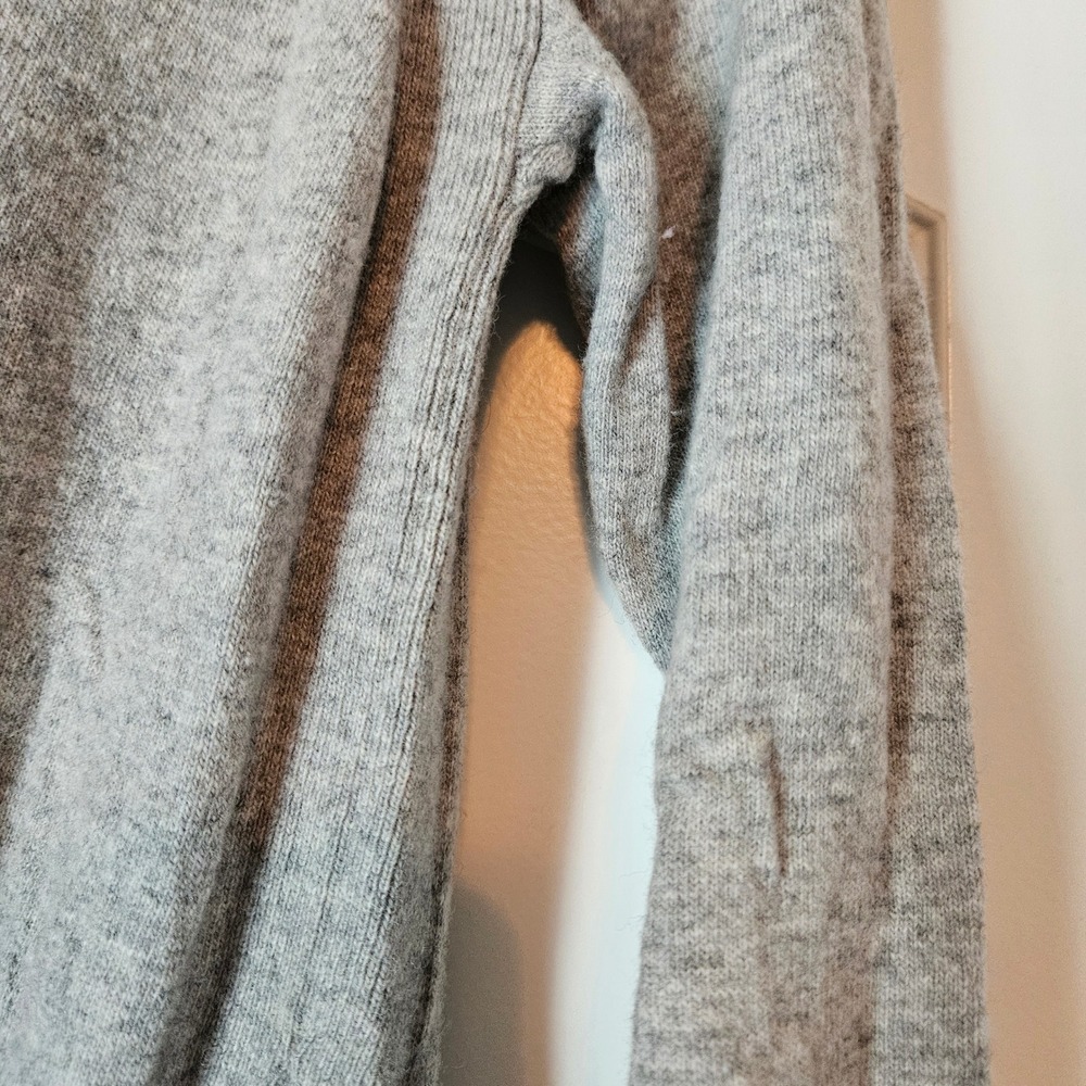 Banana Republic Sweatshirt Medium Gray Italian Merino Wool Blend Hooded Sweater - Picture 4 of 7